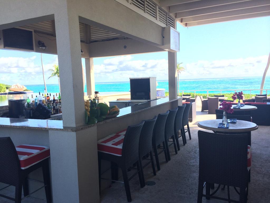 Sky Beach Club Governor S Harbour Extérieur photo