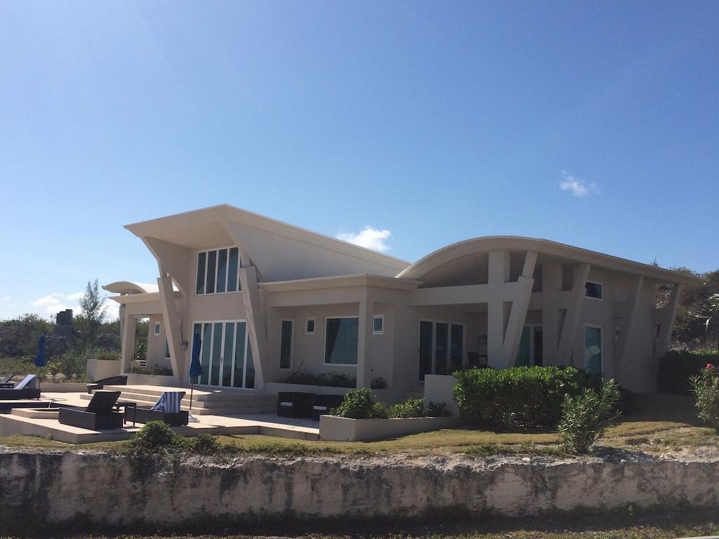 Sky Beach Club Governor S Harbour Extérieur photo