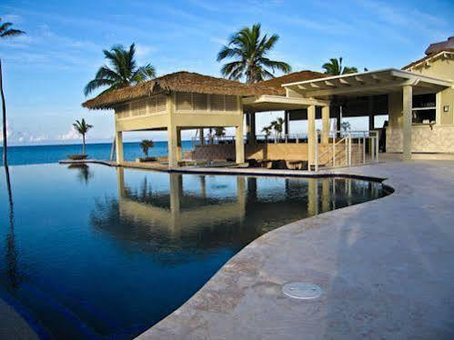 Sky Beach Club Governor S Harbour Extérieur photo